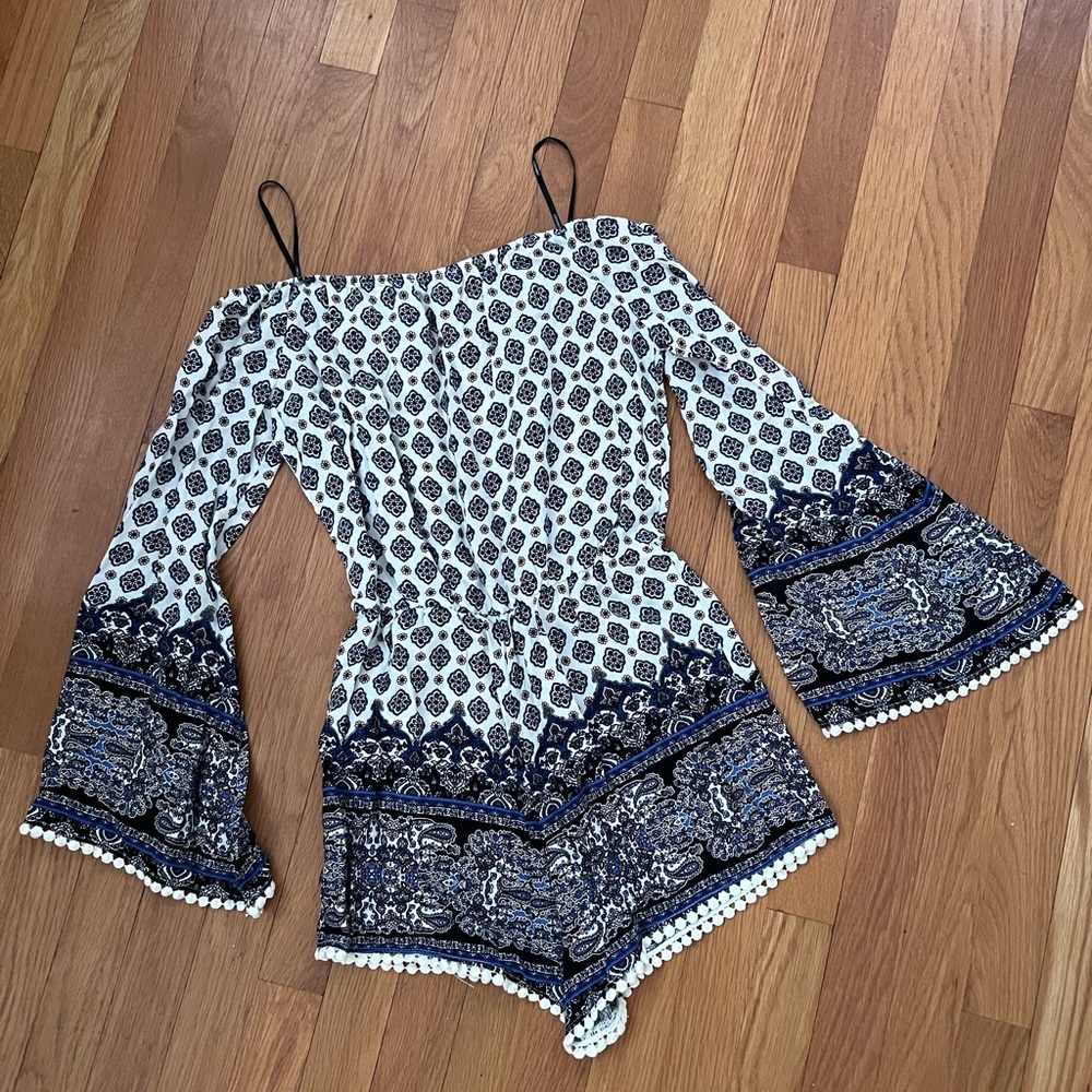Forever 21 Floral Patterned Top